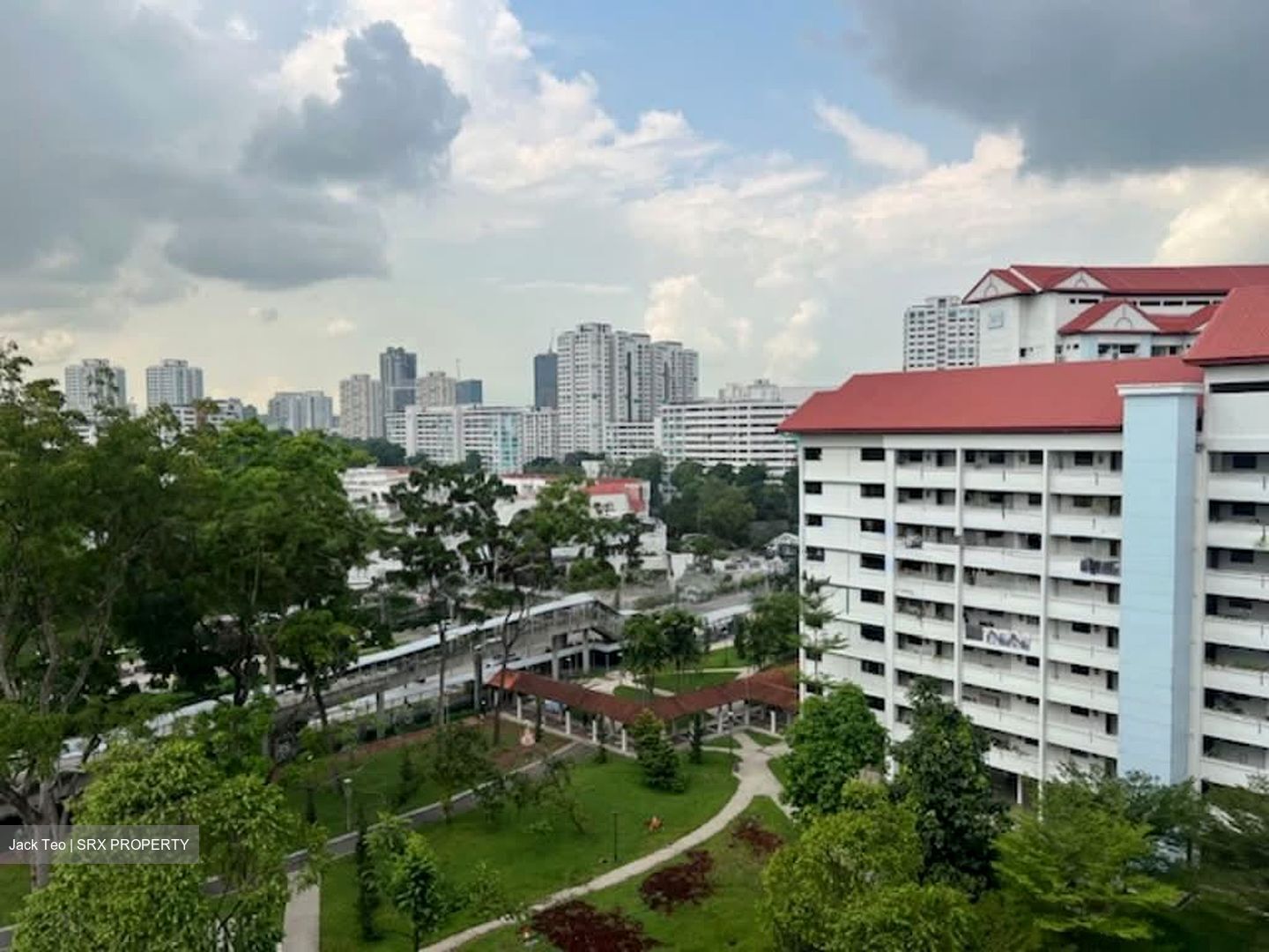 Blk 305 Hong Kah East Garden (Jurong East), HDB 5 Rooms #554524741
